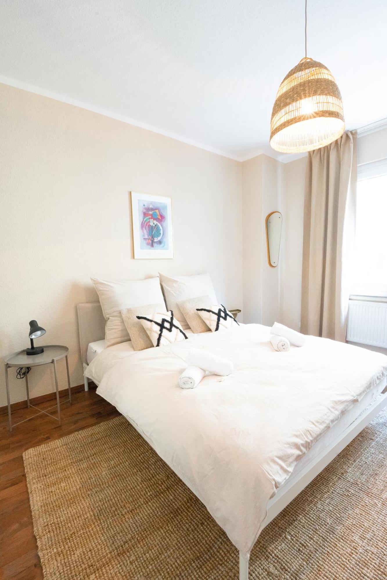 -Super Zentrales Zimmer- Direkt An Der Lutter! Μπίλεφελντ Εξωτερικό φωτογραφία