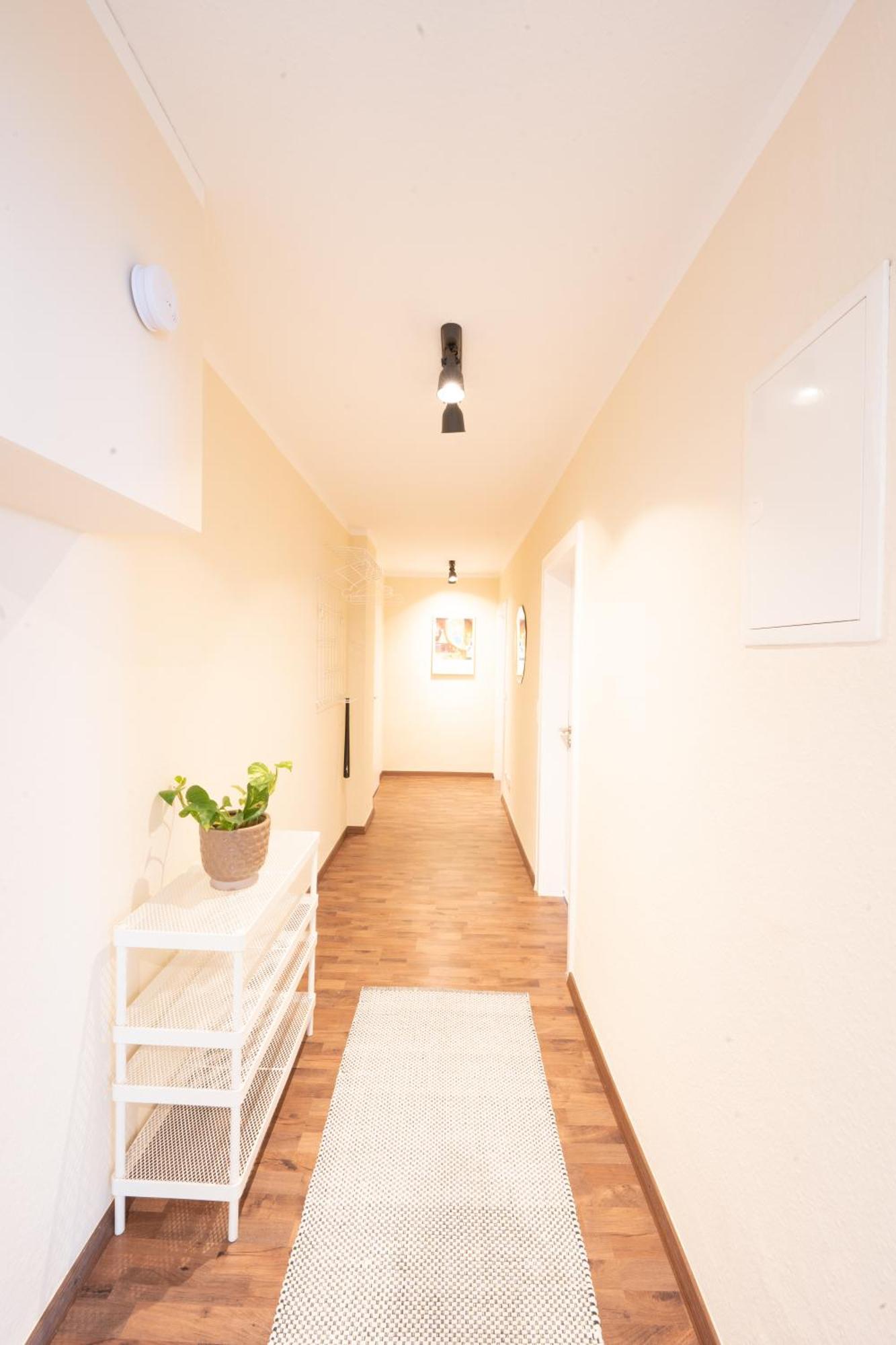 -Super Zentrales Zimmer- Direkt An Der Lutter! Μπίλεφελντ Εξωτερικό φωτογραφία