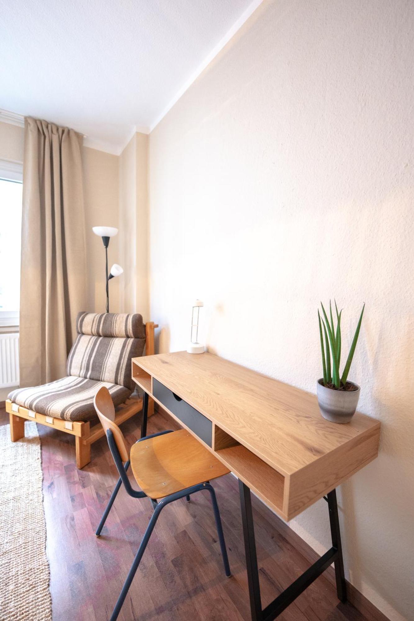 -Super Zentrales Zimmer- Direkt An Der Lutter! Μπίλεφελντ Εξωτερικό φωτογραφία